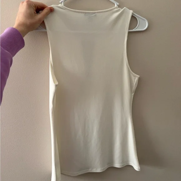 Express Top - Picture 2 of 3